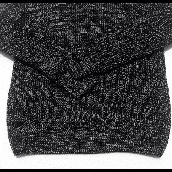 🆕🔥ANTHROPOLOGIE SUPER CUTE&SOO SOFT FITTED BLACK LONGSLEEVE SWEATER/CONTOURING - Picture 4 of 4